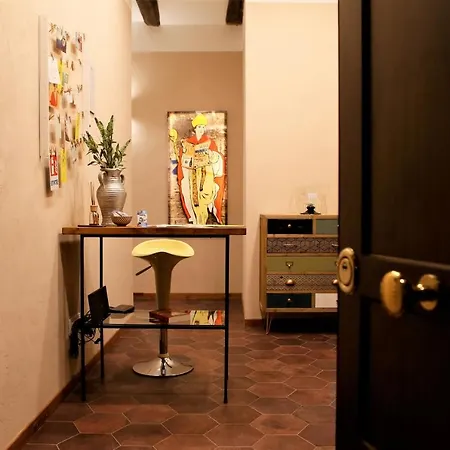 Oda ve Kahvaltı Napolicentrico 4*