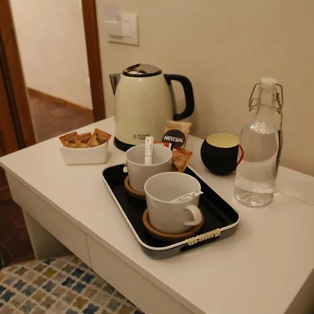 Napolicentrico Oda ve Kahvaltı 4*