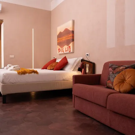 Napolicentrico Bed & Breakfast