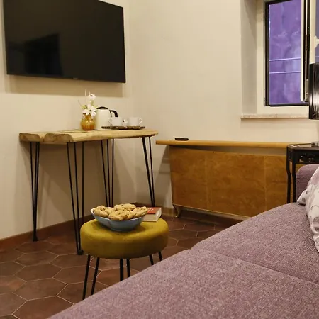 Napolicentrico Bed & Breakfast